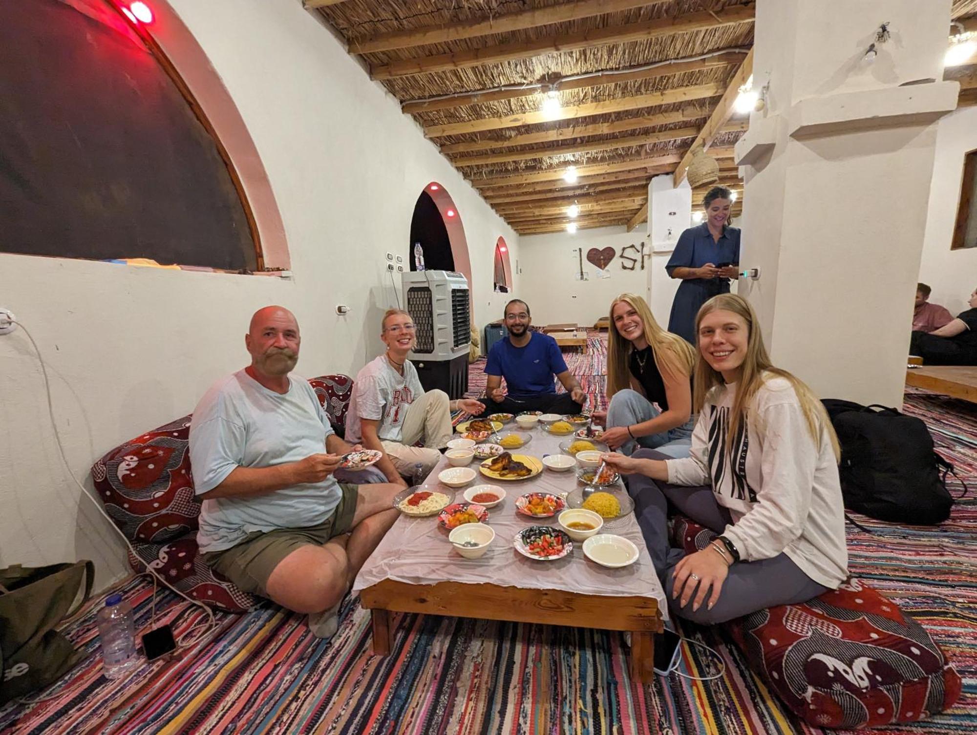 Cafour House Siwa - Hot Spring Hotel Siwa Oasis ภายนอก รูปภาพ